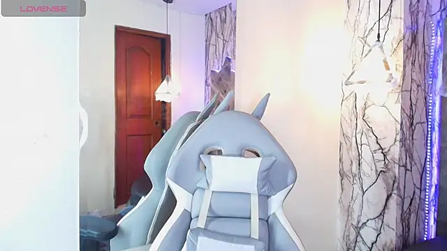 Snapshot of Zami_Escobar_of chatting on October 14, 2025, 7:03 pm Zami Escobar of online show from October 14, 2025, 7:03 pm