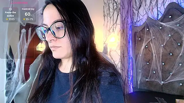 Snapshot of Zami_Escobar_of chatting on October 24, 2025, 6:37 pm Zami Escobar of online show from October 24, 2025, 6:37 pm