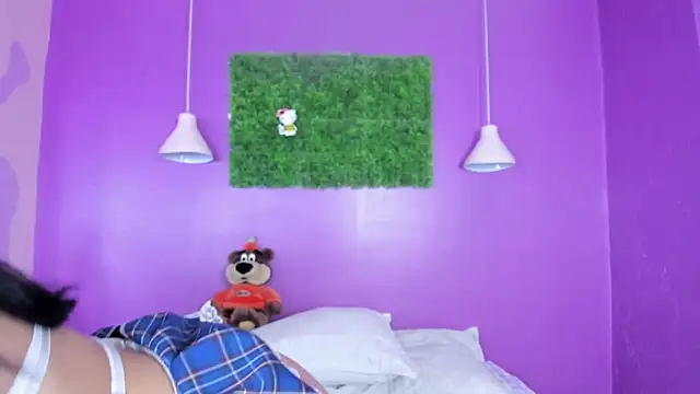 JulliSexxx online show from September 24, 2025, 10:02 pm