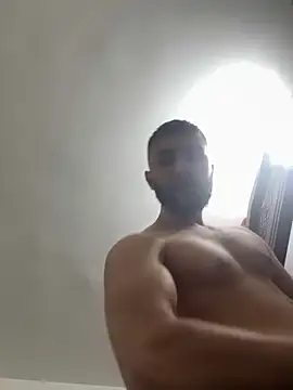 Snapshot of Diicaprio69 chatting on October 1, 2025, 7:53 pm Diicaprio69 online show from October 1, 2025, 7:53 pm