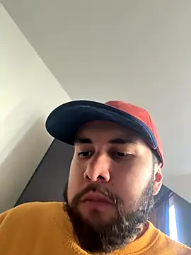 Snapshot of Diicaprio69 chatting on November 1, 2025, 9:50 pm Diicaprio69 online show from November 1, 2025, 9:50 pm