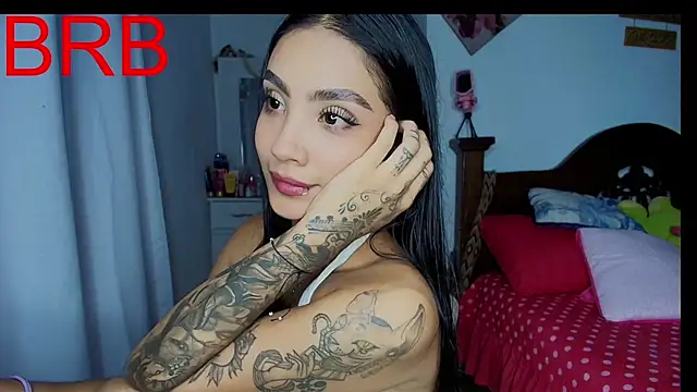 mia yireth online show from December 20, 2025, 12:29 am