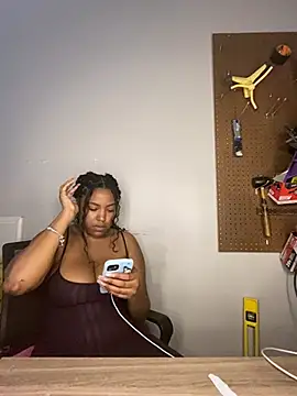 princesslivv online show from June 14, 2026, 9:06 pm