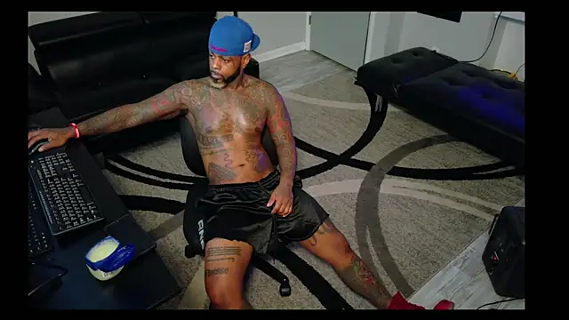 Snapshot of SLANGONDEMHOES chatting on October 18, 2025, 9:48 pm SLANGONDEMHOES online show from October 18, 2025, 9:48 pm