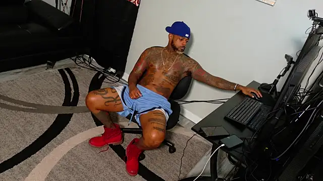 Snapshot of SLANGONDEMHOES chatting on November 12, 2025, 1:55 pm SLANGONDEMHOES online show from November 12, 2025, 1:55 pm