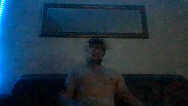Snapshot of Migo2003 chatting on April 18, 2026, 10:21 pm Migo2003 online show from April 18, 2026, 10:21 pm