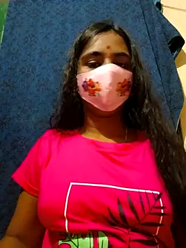 mini-queen online show from September 30, 2025, 12:54 pm