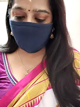 saritha29 online show from February 2, 2026, 8:02 am