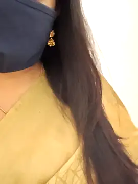 saritha29 online show from May 12, 2026, 4:37 pm