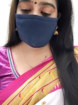 saritha29 online show from May 18, 2026, 4:35 pm