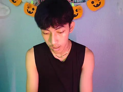 Snapshot of Make_your_ladyxx chatting on October 17, 2025, 6:49 am Make your ladyxx online show from October 17, 2025, 6:49 am