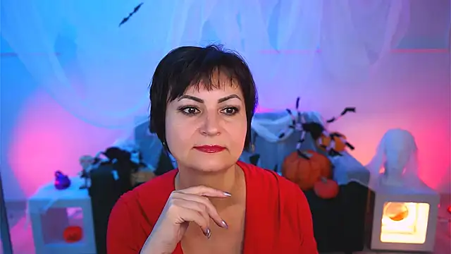 Snapshot of HelenBeler chatting on October 28, 2025, 5:00 am HelenBeler online show from October 28, 2025, 5:00 am