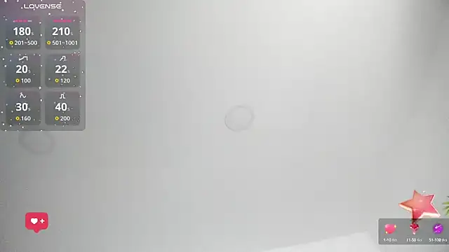 Emilywillis8 online show from October 12, 2025, 1:21 pm