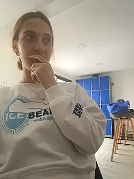 Emilywillis8 online show from October 18, 2025, 1:12 pm