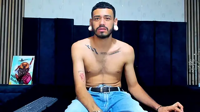 rolo martinez online show from November 3, 2025, 7:26 pm