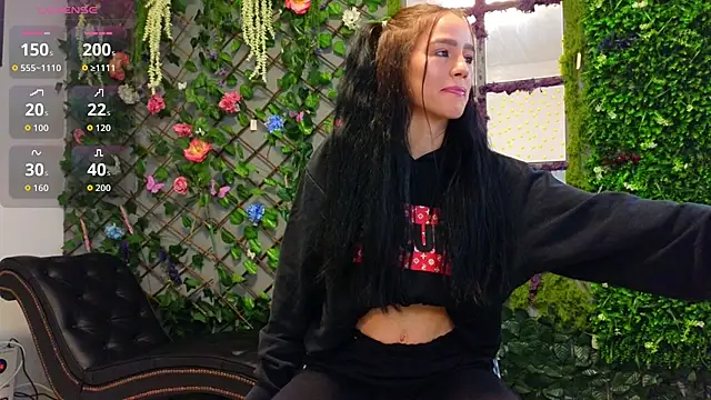 baby nyco online show from October 7, 2025, 4:48 pm