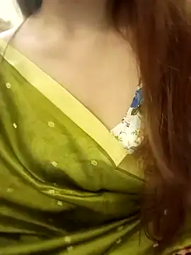 midnightmuse-03 online show from October 3, 2025, 1:13 am