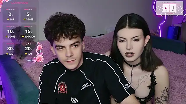 Alice18James online show from October 5, 2025, 3:10 pm