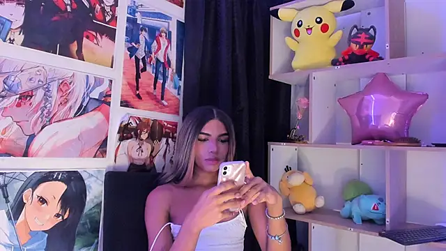 Snapshot of VeronicaSaenzx chatting on October 15, 2025, 2:50 pm VeronicaSaenzx online show from October 15, 2025, 2:50 pm