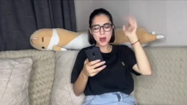 TAG MIGGI online show from October 13, 2025, 2:39 pm