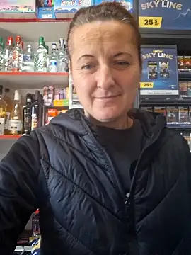 Fluturas2 online show from October 22, 2025, 8:25 am