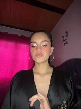 blinkiii  online show from October 23, 2025, 10:19 pm