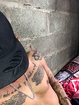 tattoos22 online show from November 3, 2025, 11:55 am