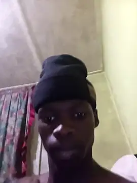 Snapshot of phumlanisanka chatting on October 6, 2025, 8:39 pm phumlanisanka online show from October 6, 2025, 8:39 pm