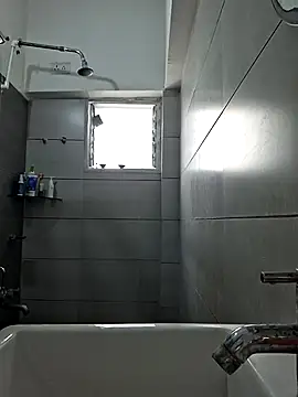 chiikuloveu online show from April 6, 2026, 8:37 am