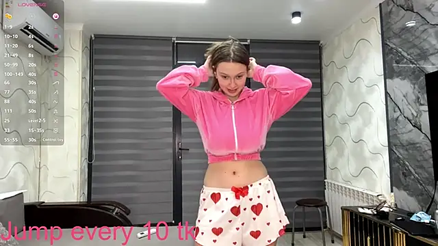 CharlynDini online show from October 24, 2025, 3:08 pm