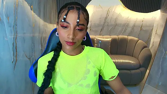 Snapshot of katty_berry_r chatting on October 1, 2025, 7:42 pm katty berry r online show from October 1, 2025, 7:42 pm