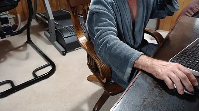 Snapshot of billy471 chatting on September 16, 2025, 10:16 am billy471 online show from September 16, 2025, 10:16 am