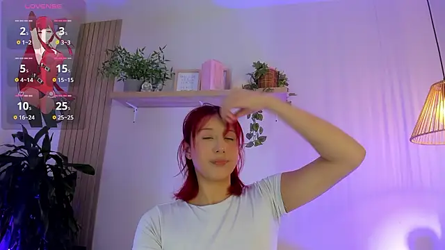 Cristalfoxy  online show from February 27, 2026, 7:36 pm