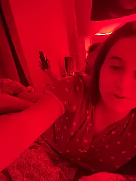 Snapshot of duomagique_off chatting on October 19, 2025, 9:37 pm duomagique off online show from October 19, 2025, 9:37 pm