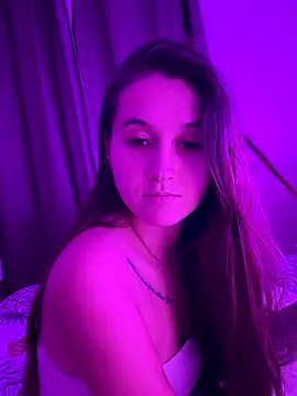 Snapshot of duomagique_off chatting on November 3, 2025, 8:43 pm duomagique off online show from November 3, 2025, 8:43 pm