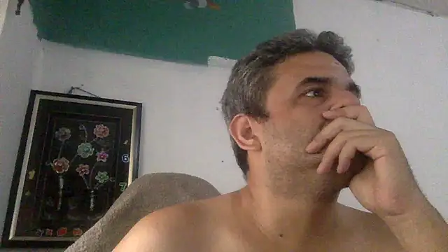 Katracho6969 online show from April 19, 2026, 4:39 pm