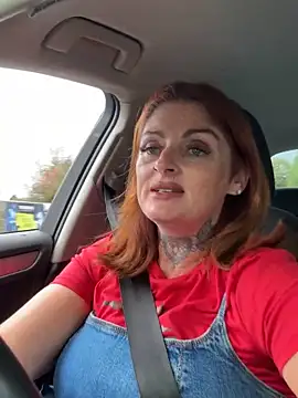 IrishmilfAnna online show from November 6, 2025, 1:12 pm