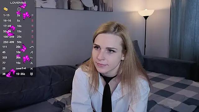 HelenMartines online show from October 28, 2025, 10:30 am