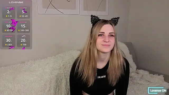 HelenMartines online show from March 21, 2026, 11:26 am