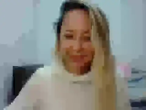 Snapshot of leah_susman chatting on November 7, 2025, 2:22 am leah susman online show from November 7, 2025, 2:22 am