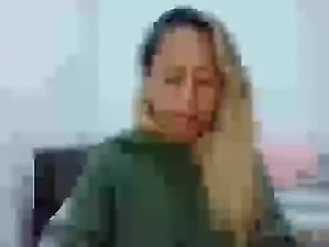 Snapshot of leah_susman chatting on November 8, 2025, 1:28 am leah susman online show from November 8, 2025, 1:28 am