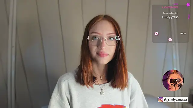 Alison Ivannova online show from October 13, 2025, 3:50 am