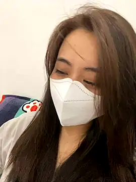 Snapshot of Mochi21 chatting on October 18, 2025, 3:31 am Mochi21 online show from October 18, 2025, 3:31 am