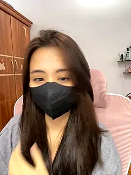 Snapshot of Mochi21 chatting on November 19, 2025, 3:28 am Mochi21 online show from November 19, 2025, 3:28 am