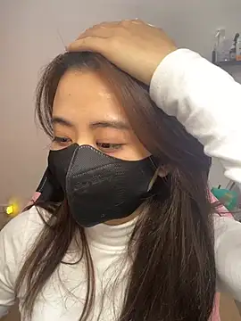 Mochi21 online show from January 10, 2026, 4:14 am