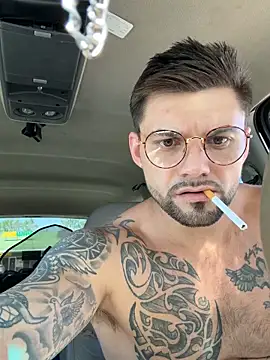 CaptHook931 online show from April 3, 2026, 7:23 pm