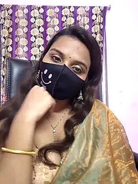 cutie pei002 online show from February 13, 2026, 3:41 pm