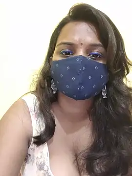 cutie pei002 online show from July 3, 2026, 4:35 pm