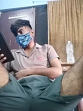 Snapshot of YourTarzan chatting on October 3, 2025, 3:03 am YourTarzan online show from October 3, 2025, 3:03 am