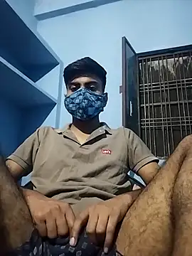 Snapshot of YourTarzan chatting on October 4, 2025, 6:06 pm YourTarzan online show from October 4, 2025, 6:06 pm